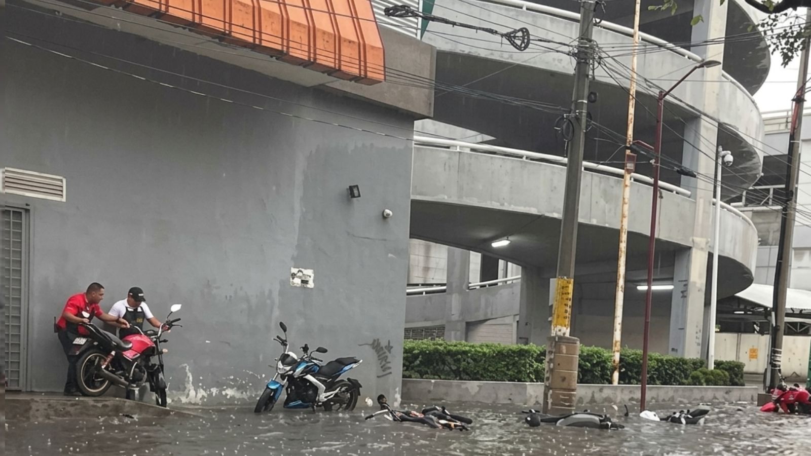 Lluvias en Edomex y CDMX hoy